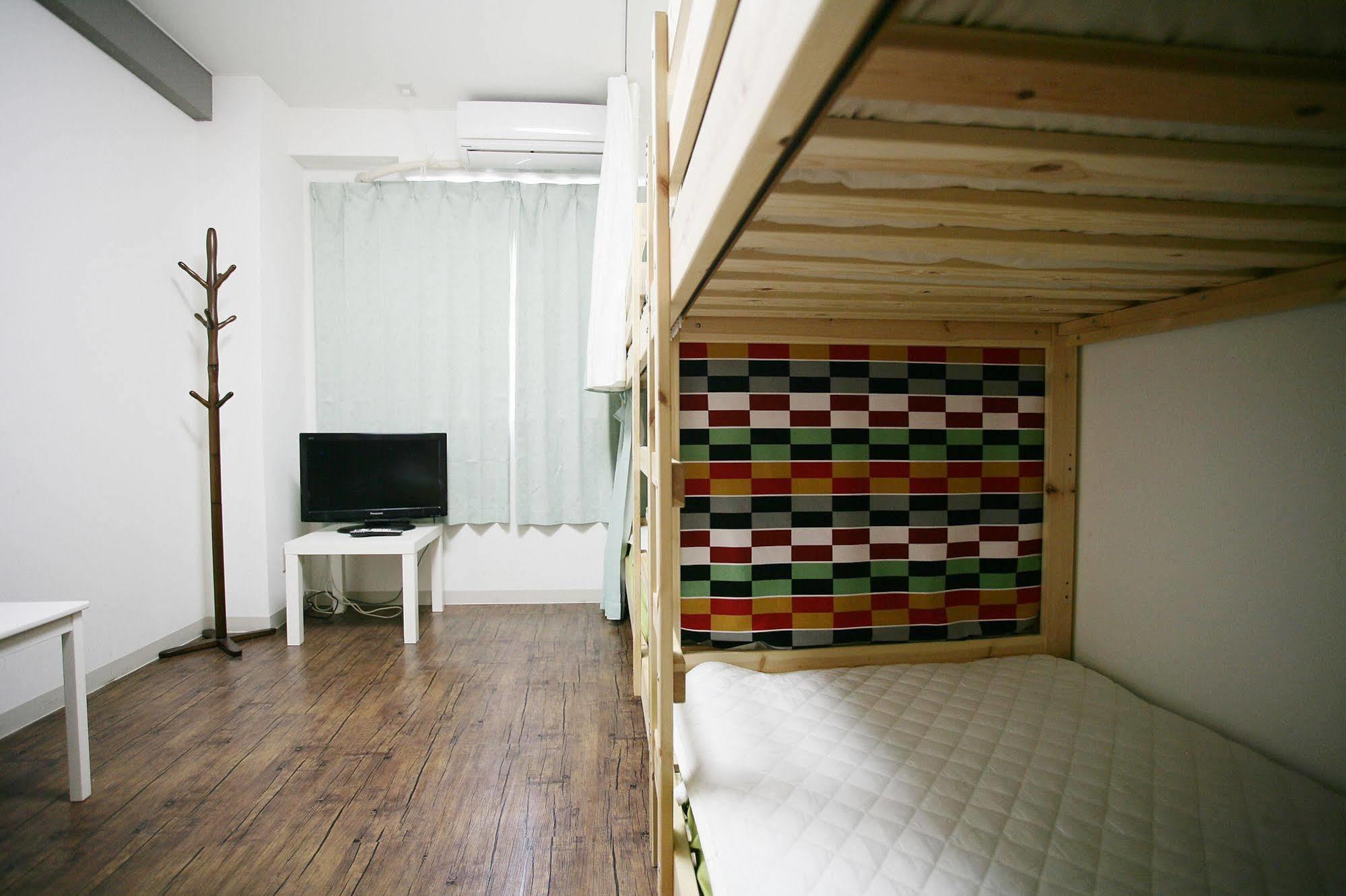 Oyo Hotel Hikari House Токио Екстериор снимка